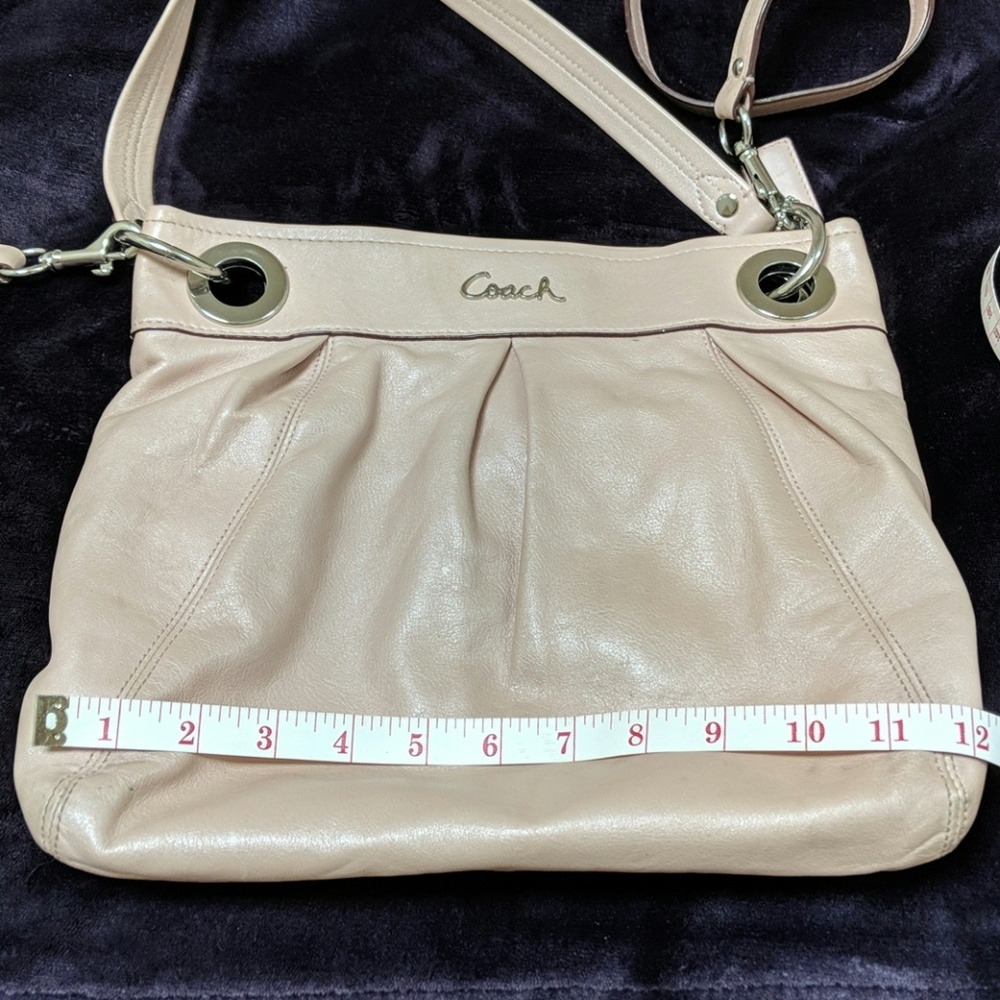 Coach Pale Pink Leather Shoulder Bag - Picture 4 of 5